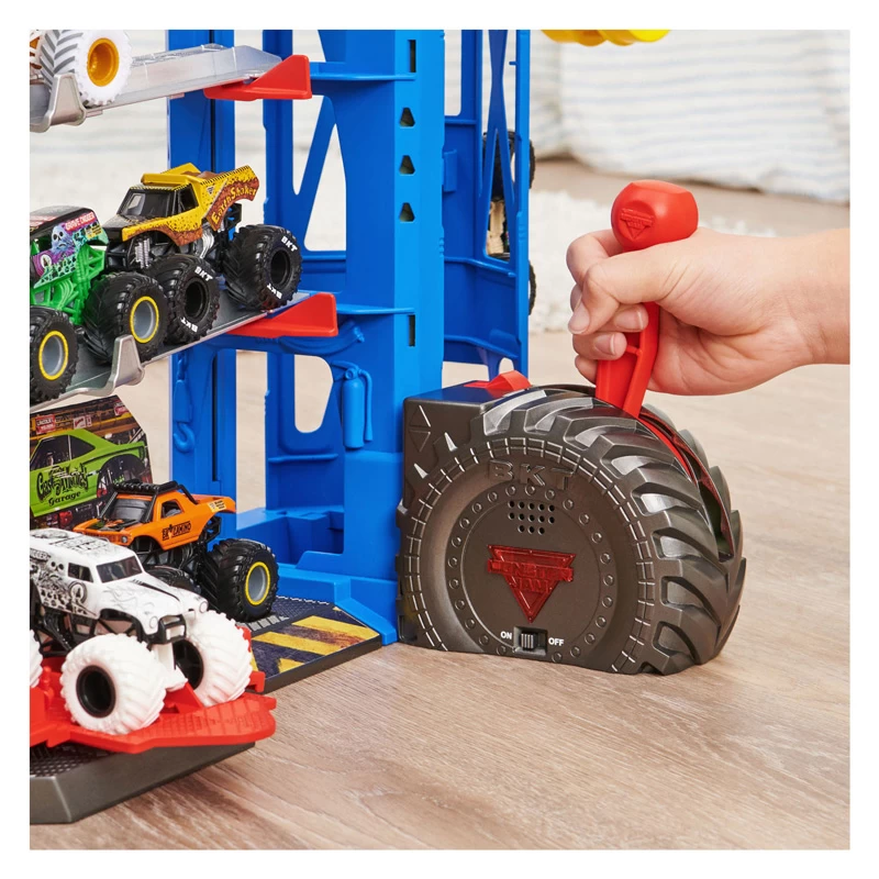 SPIN MASTER Monster Jam 1:64 Monster Garage Spielset 6 SPIN MASTER Monster Jam 1:64 Monster Garage Spielset – Bild 4