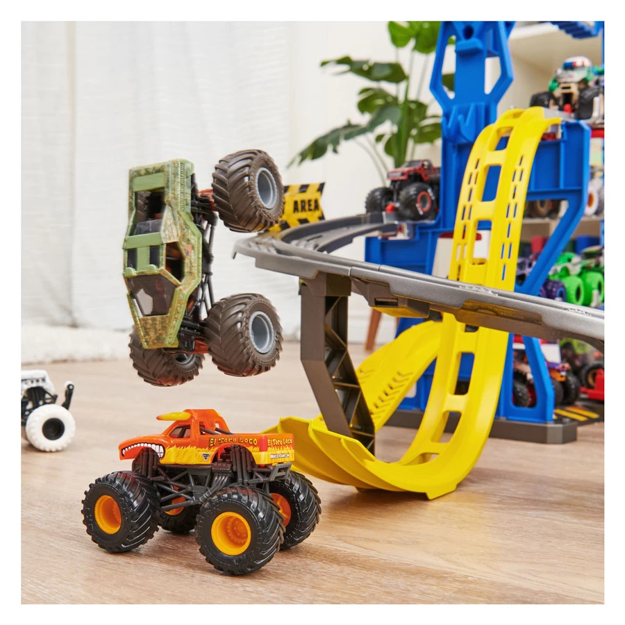 SPIN MASTER Monster Jam 1:64 Monster Garage Spielset 8 SPIN MASTER Monster Jam 1:64 Monster Garage Spielset – Bild 6