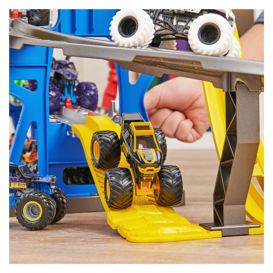 SPIN MASTER Monster Jam 1:64 Monster Garage Spielset 9 SPIN MASTER Monster Jam 1:64 Monster Garage Spielset – Bild 7