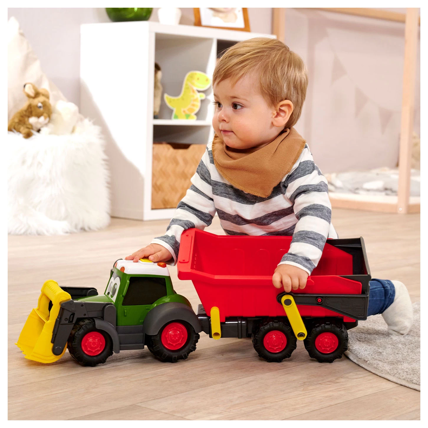 Dickie ABC Fendti Traktor Mit Anhänger Und Bauernhof 8 Dickie ABC Fendti Traktor Mit Anhänger Und Bauernhof – Bild 6