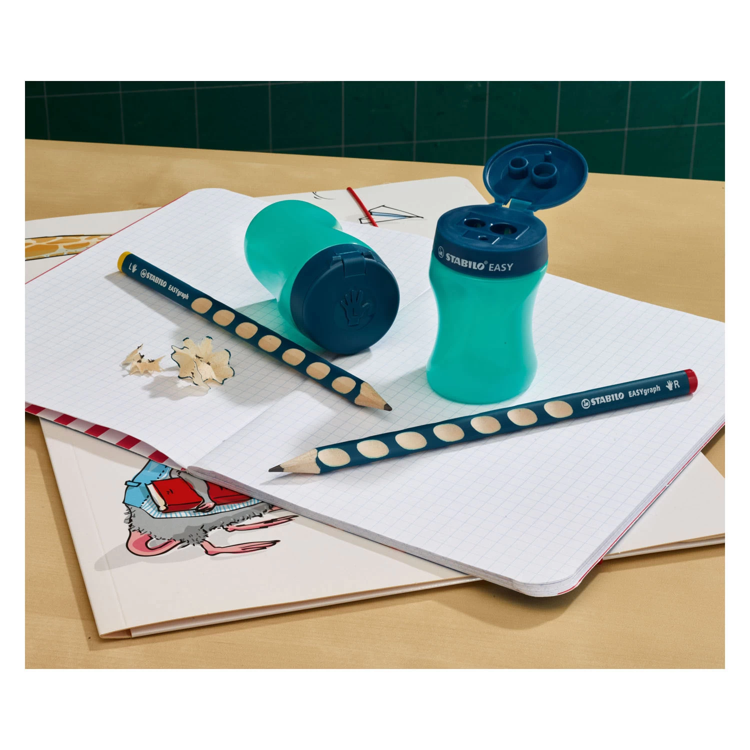 STABILO EASYsharpener – 3-in-1 Bleistiftspitzer – Links – Benzin 5 STABILO EASYsharpener – 3-in-1 Bleistiftspitzer – Links – Benzin – Bild 3