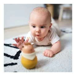 Small Foot - Holzbecher Otter 15 Small Foot - Holzbecher Otter -Spielzeugwelt Verkauf 5410335g